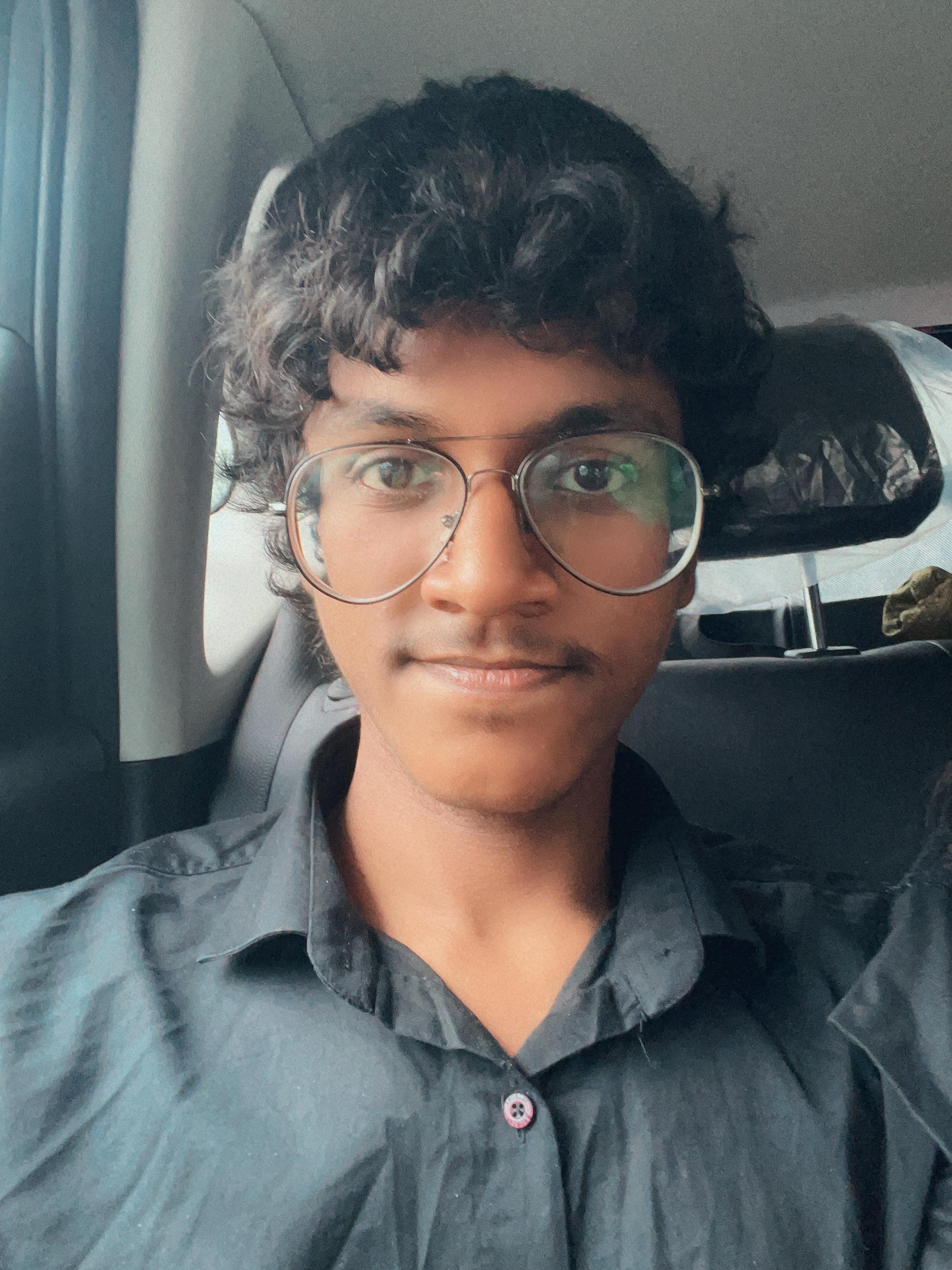 Portrait of Rahul Sahani